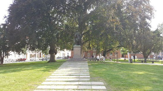 Winckelmann-Denkmal