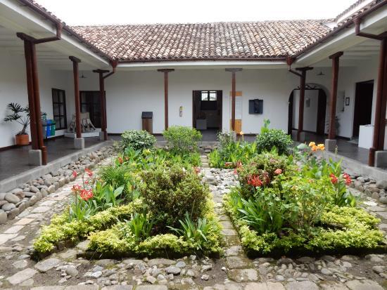 Casa Museo Negret e Iberoamericano de Arte Moderno