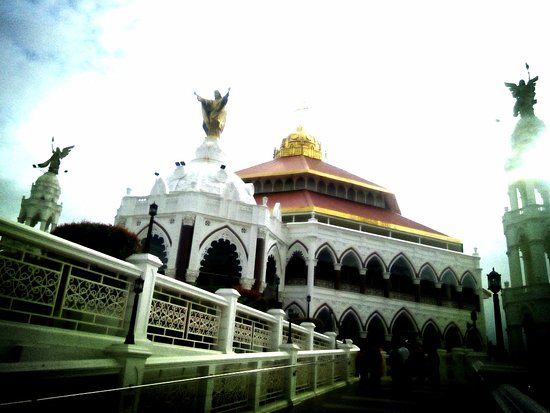 Edappally Church Complex