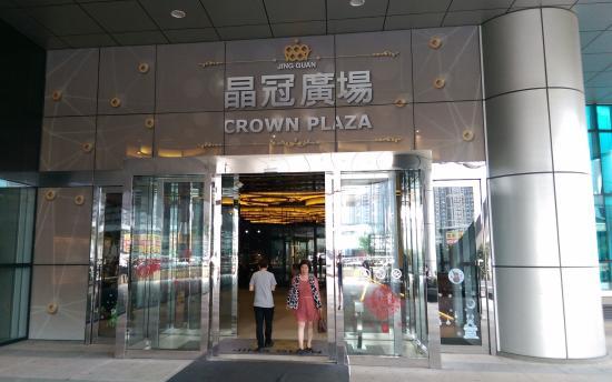 Crystal Crown Plaza