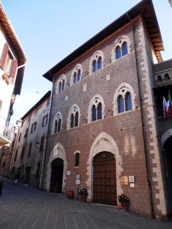 Casa delle Bifore