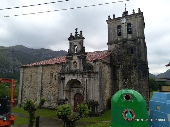 Iglesia de Santa Maria de Miera
