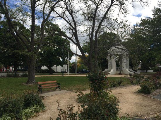 Bicentennial Park