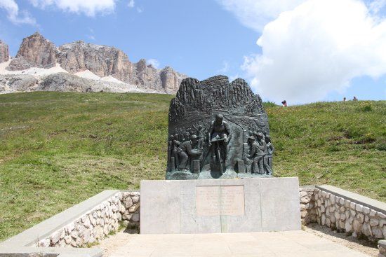 Monument to Fausto Coppi