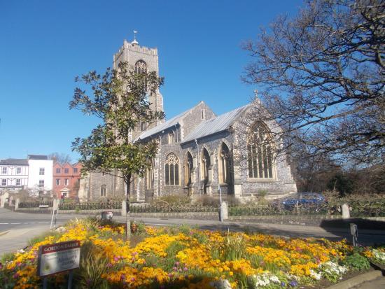 St Giles Church