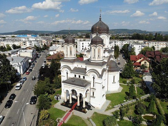 Biserica -Sfanta Vineri