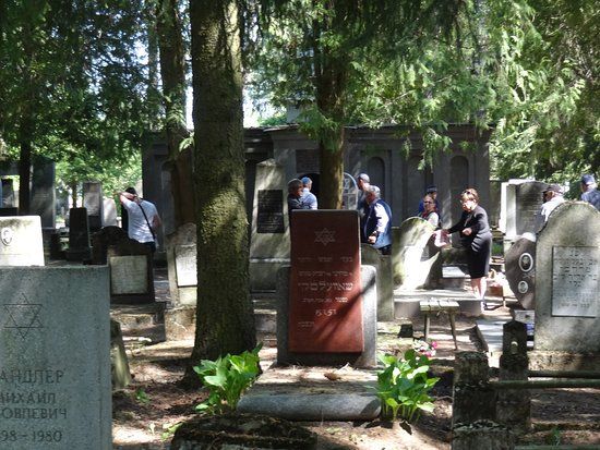 Vilna Gaon's Grave
