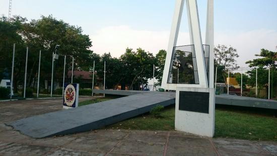 Plaza de las Americas