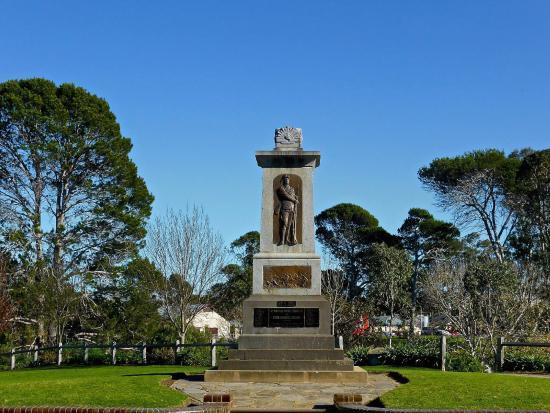 Strathalbyn War Memorial