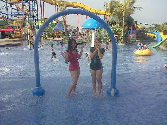 Wonderland Adventure WaterPark Galuh Mas