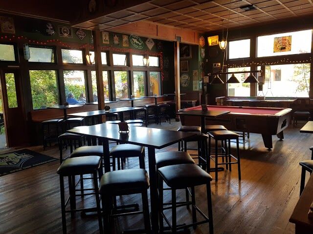 Beveridge Place Pub