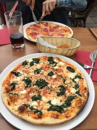 Pizzeria Little Italy