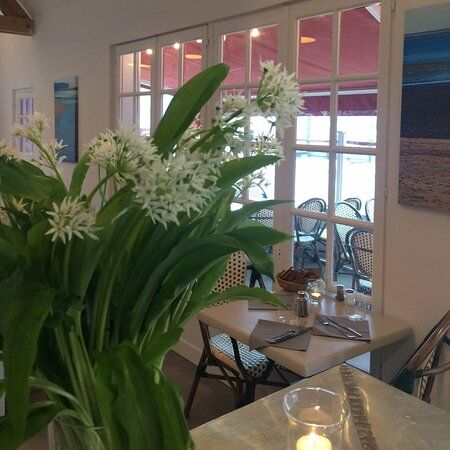 Le Bistro Fleuri