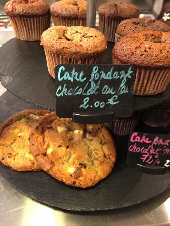 Bagels and cakes