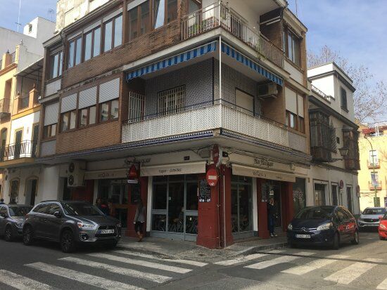 Bar Becquer Taberna Paco Bigote