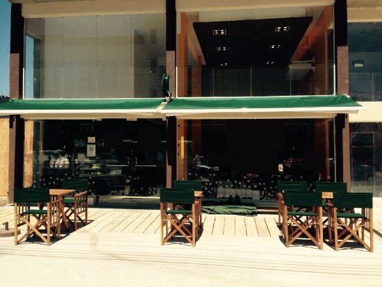 Cafe Martinez