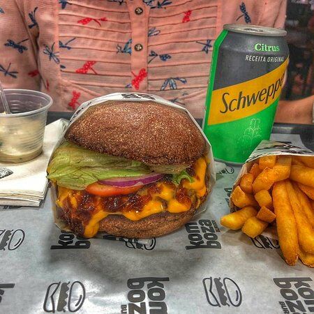 Komboza Burger