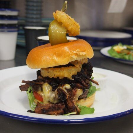 Roost Restaurant & Cafe