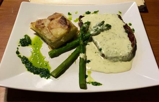 Piroska Hungarian Restaurant and Inn