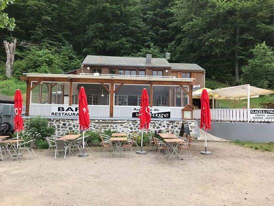 Auberge de la Plage Lac Chambon Murol