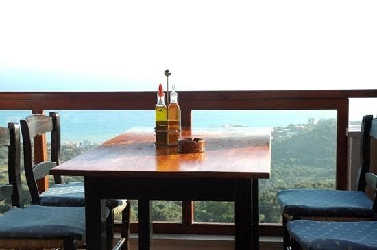 Taverna Plateia