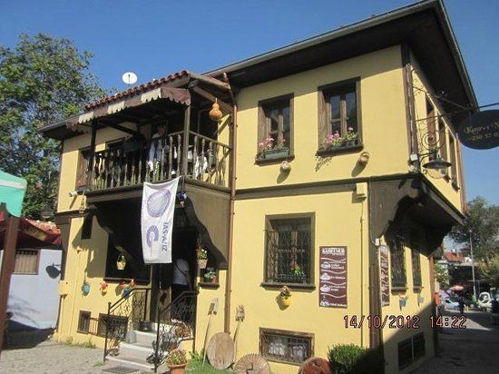 Kasr-i Nur Restaurant