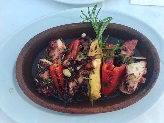 Thyssanos Restaurant