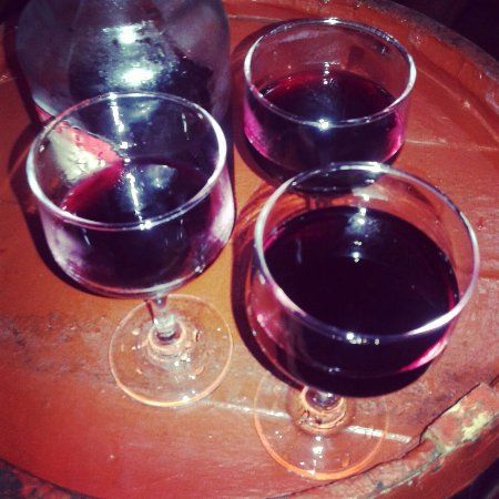 Casa de Vinho Guedes