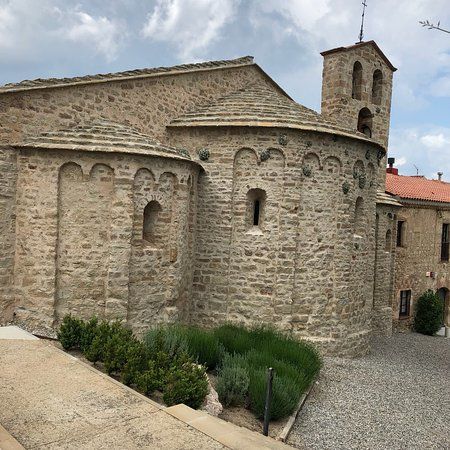 Santa Cecilia de Montserrat and Sean Scully Art Space