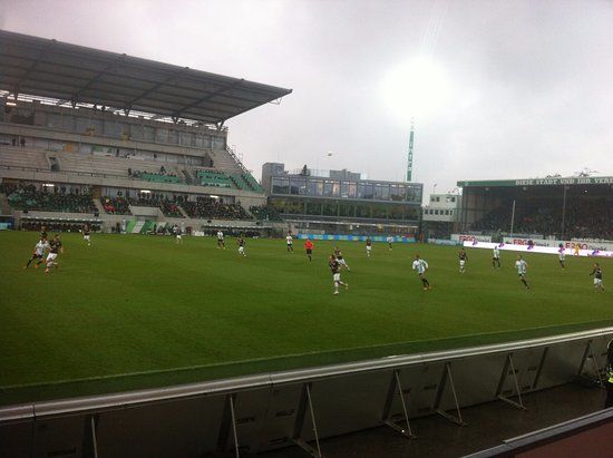 Sportpark Ronhof-Thomas Sommer Gasteblock