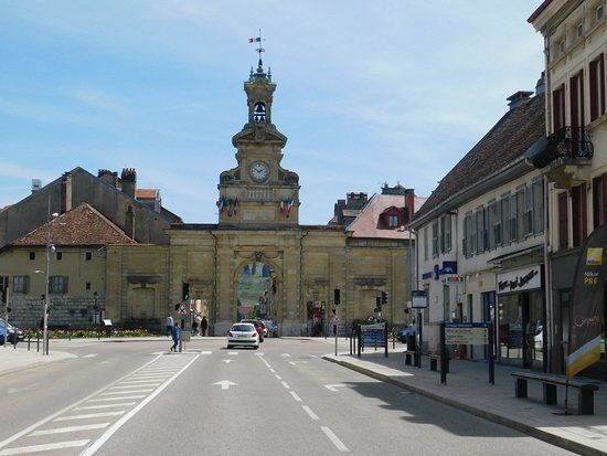 Porte Saint-Pierre