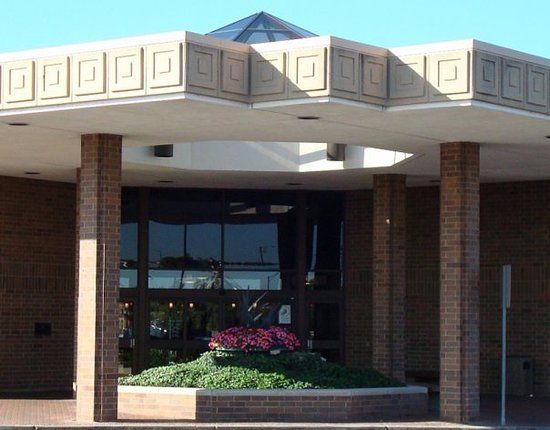 Elk Grove Village Public Library