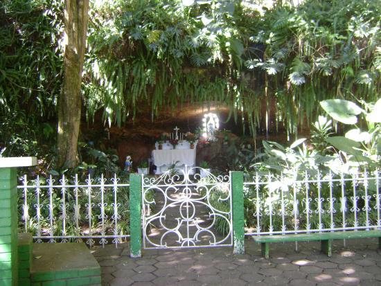 Gruta Natural