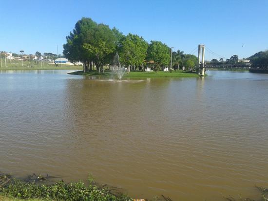 Parque Lacustre