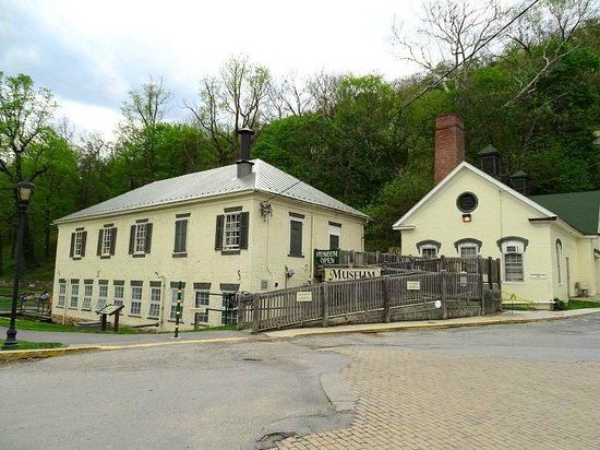 Museum of the Berkeley Springs