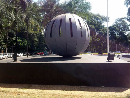 Monument to the Dead and Missing in the Fight Against Military Dictatorship
