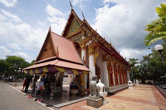 Wat Phummarin Kudi Thong