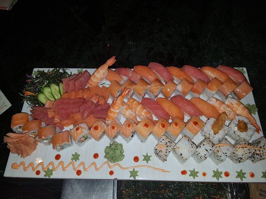 Sesame Sushi Bar & Lounge