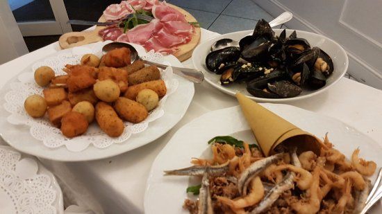 Ristorante e Pizzeria Holiday