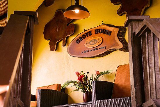 Grove House Restaurant at Sleeping Giant