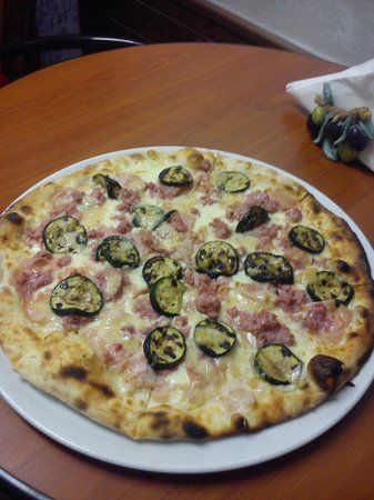 Pizza Pazza