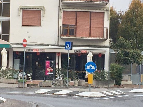 Ruixian Sushi
