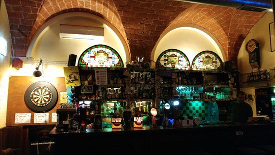 Finnegan's Irish Pub