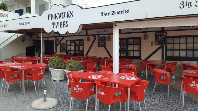 Pickwick's Tavern
