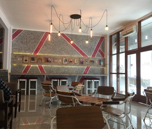 Kedai Ice Cream Tip Top