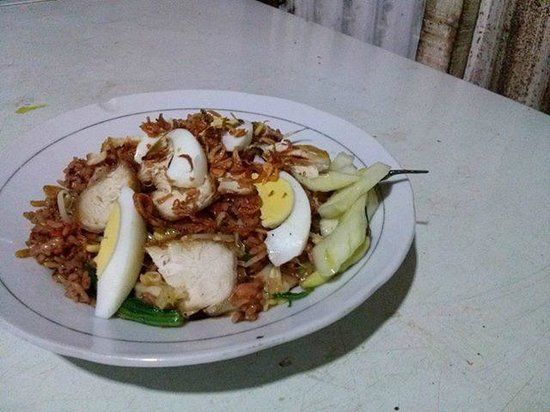 Bebek Goreng Bu Lely