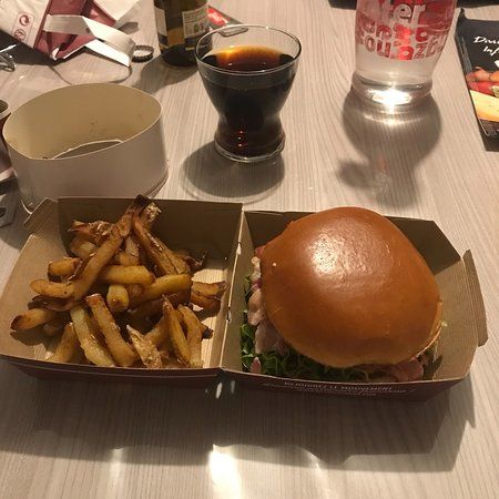 Mythic Burger