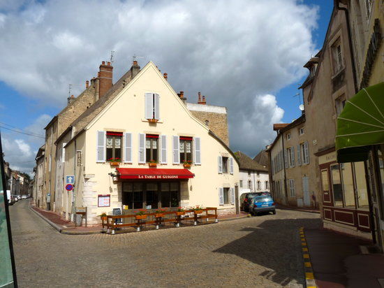 La Table de Guigone
