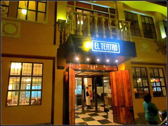 El Teatro