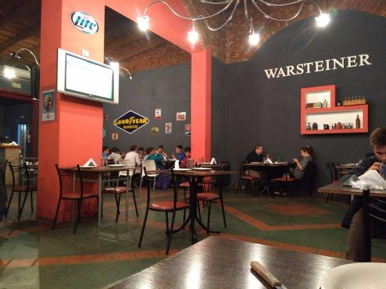 La Colonial Pizzeria